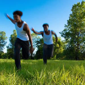 亚洲妓女毛茸茸的撤尿
